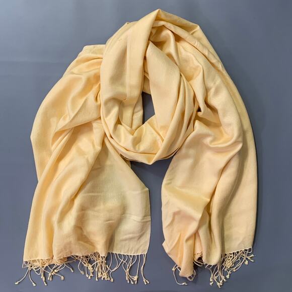 VINTAGE Yellow Fringe Scarf Shawl - Picture 1 of 3